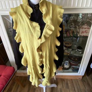 NWT~Collection eighteen Ruffled Knit Scarf